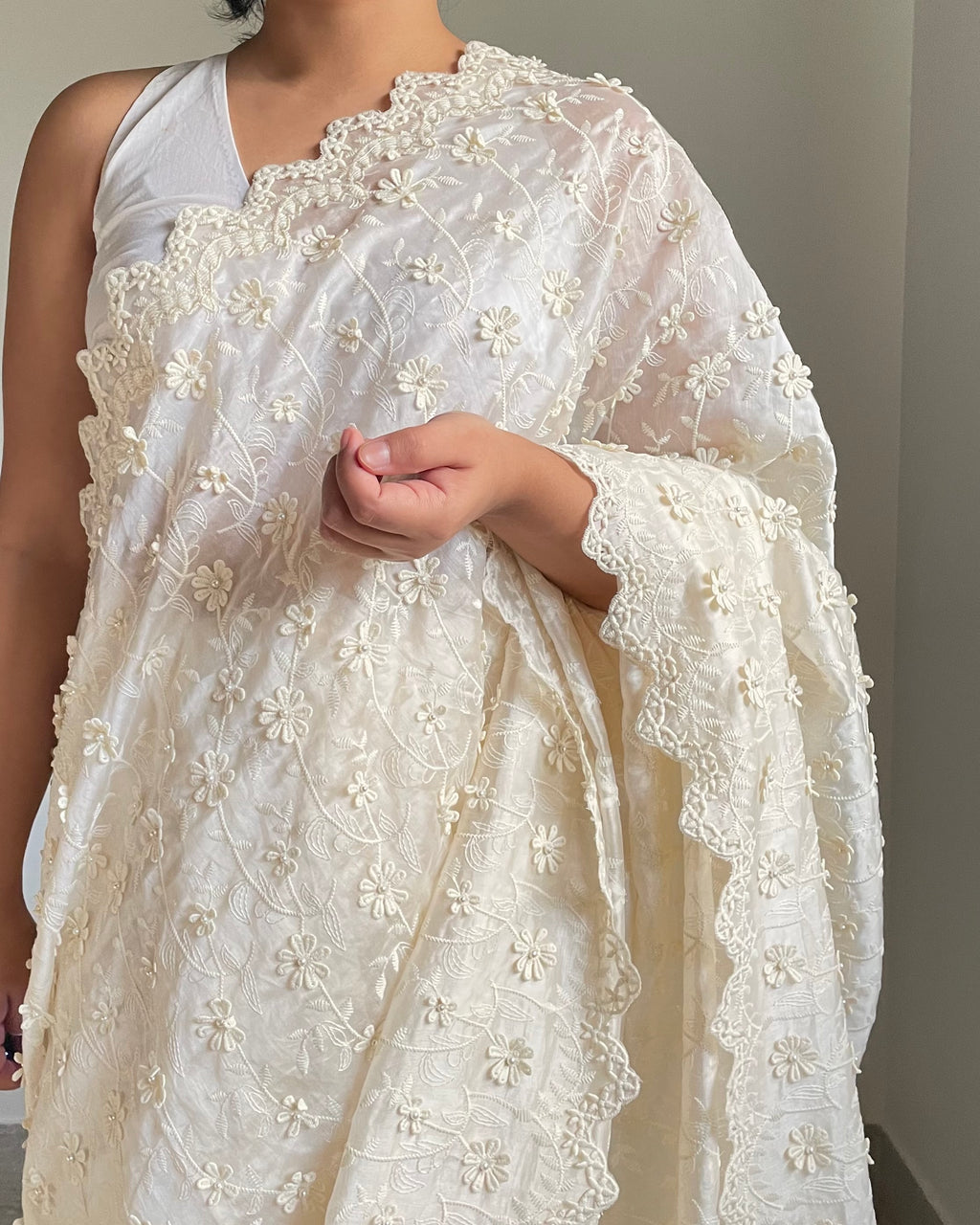 Off-White Floral Chikankari Silk Saree